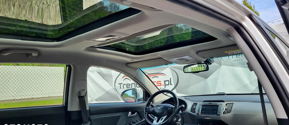 Volkswagen Touran cena 35900 przebieg: 181000, rok produkcji 2013 z Nowe Miasto nad Pilicą małe 562
